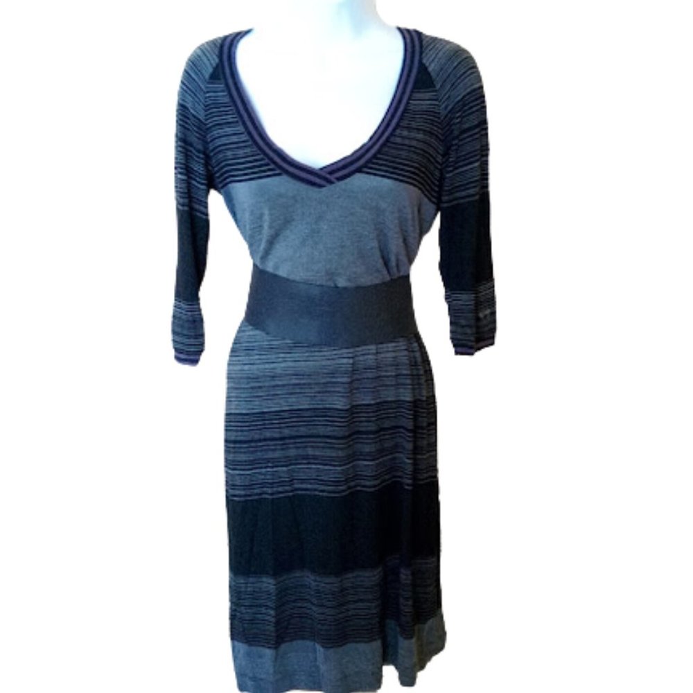 MADE IN ITALY -  ULTRA SOFT  Gray Light Weight Jersey Dress Size Small
